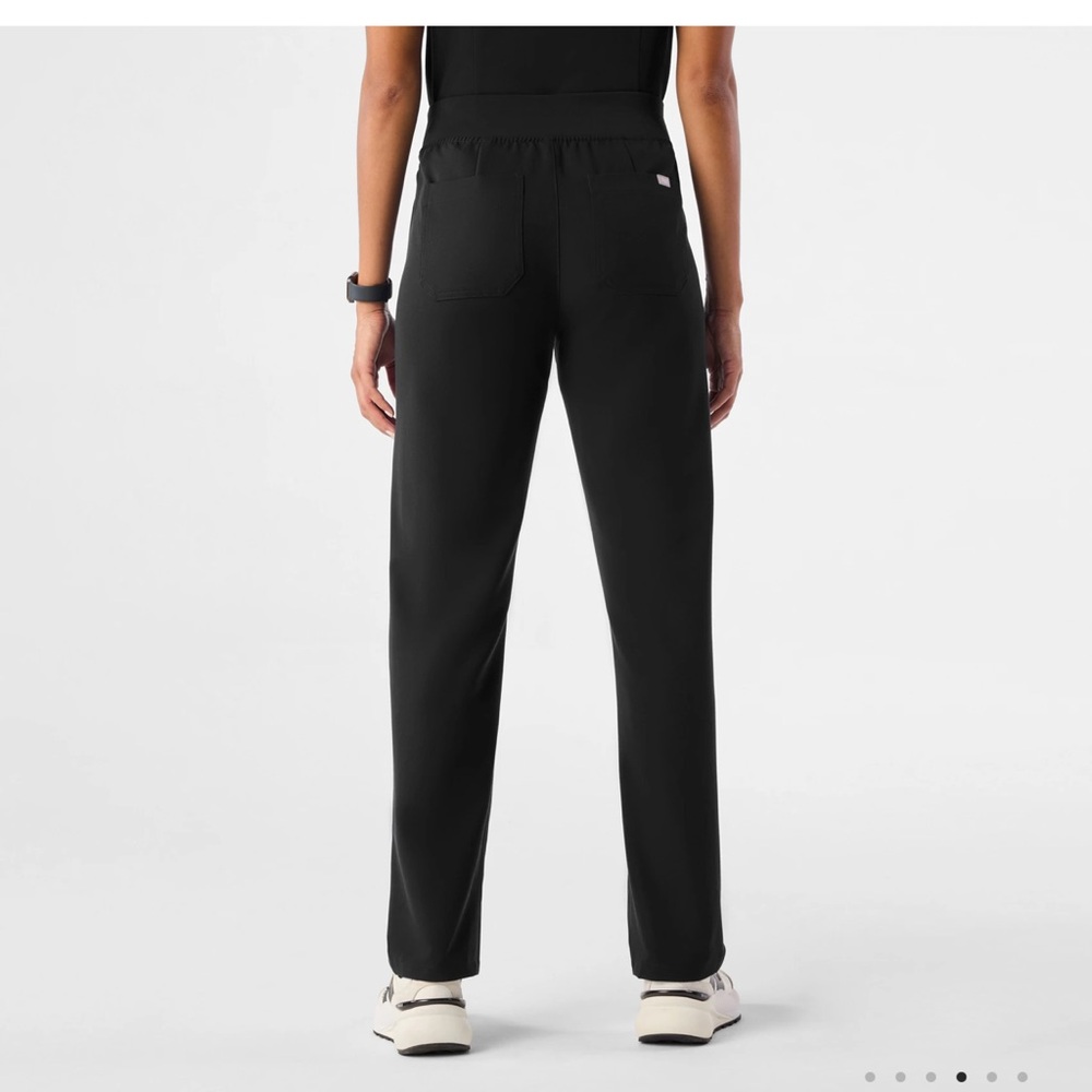 Figs Technical Collection Livingston Basic Scrub … - image 3